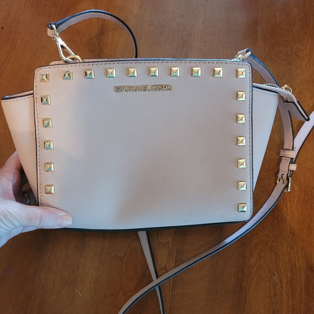 Michael kors purse